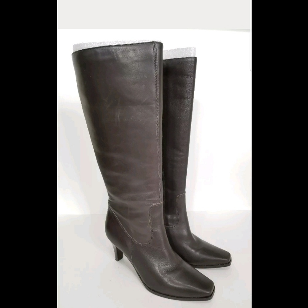 Eddie Bauer Leather Boots